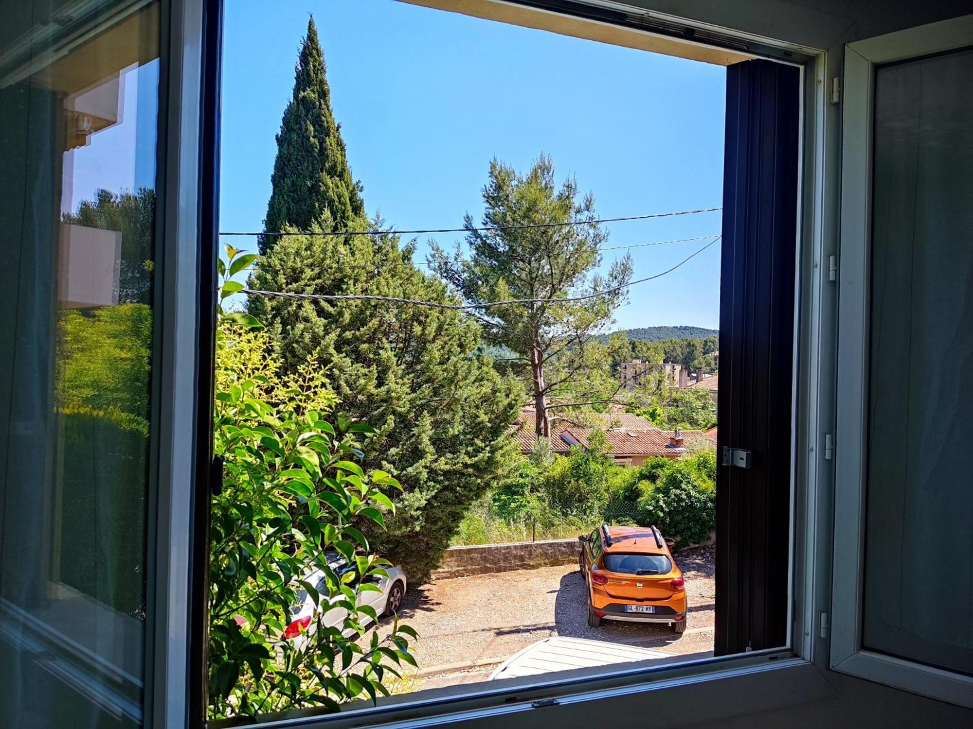 Provencal-Style Apartment Aix-en-Provence Bagian luar foto