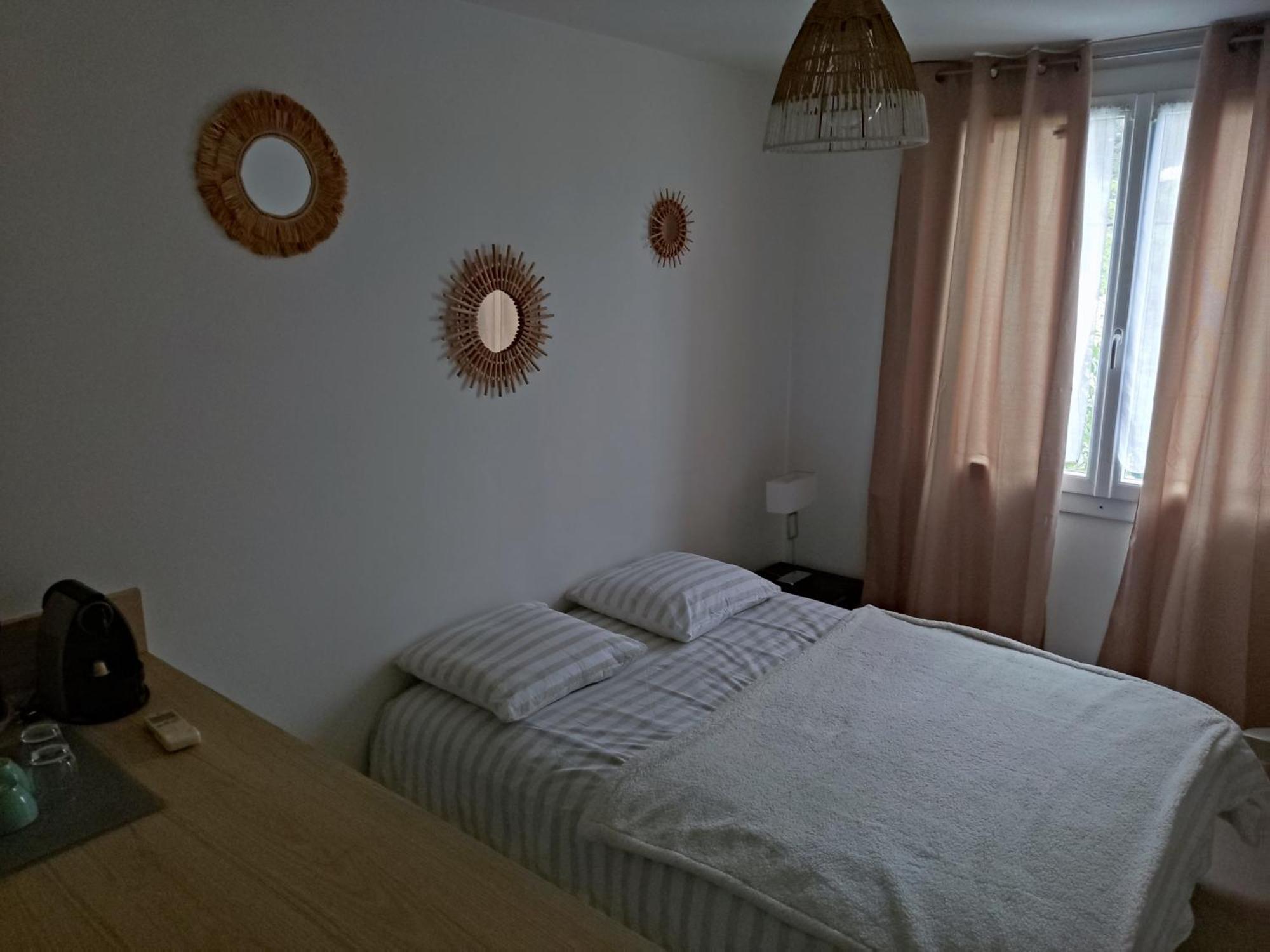 Provencal-Style Apartment Aix-en-Provence Bagian luar foto