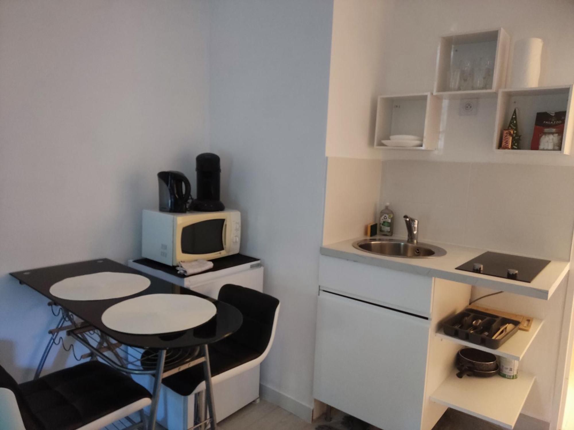 Provencal-Style Apartment Aix-en-Provence Bagian luar foto