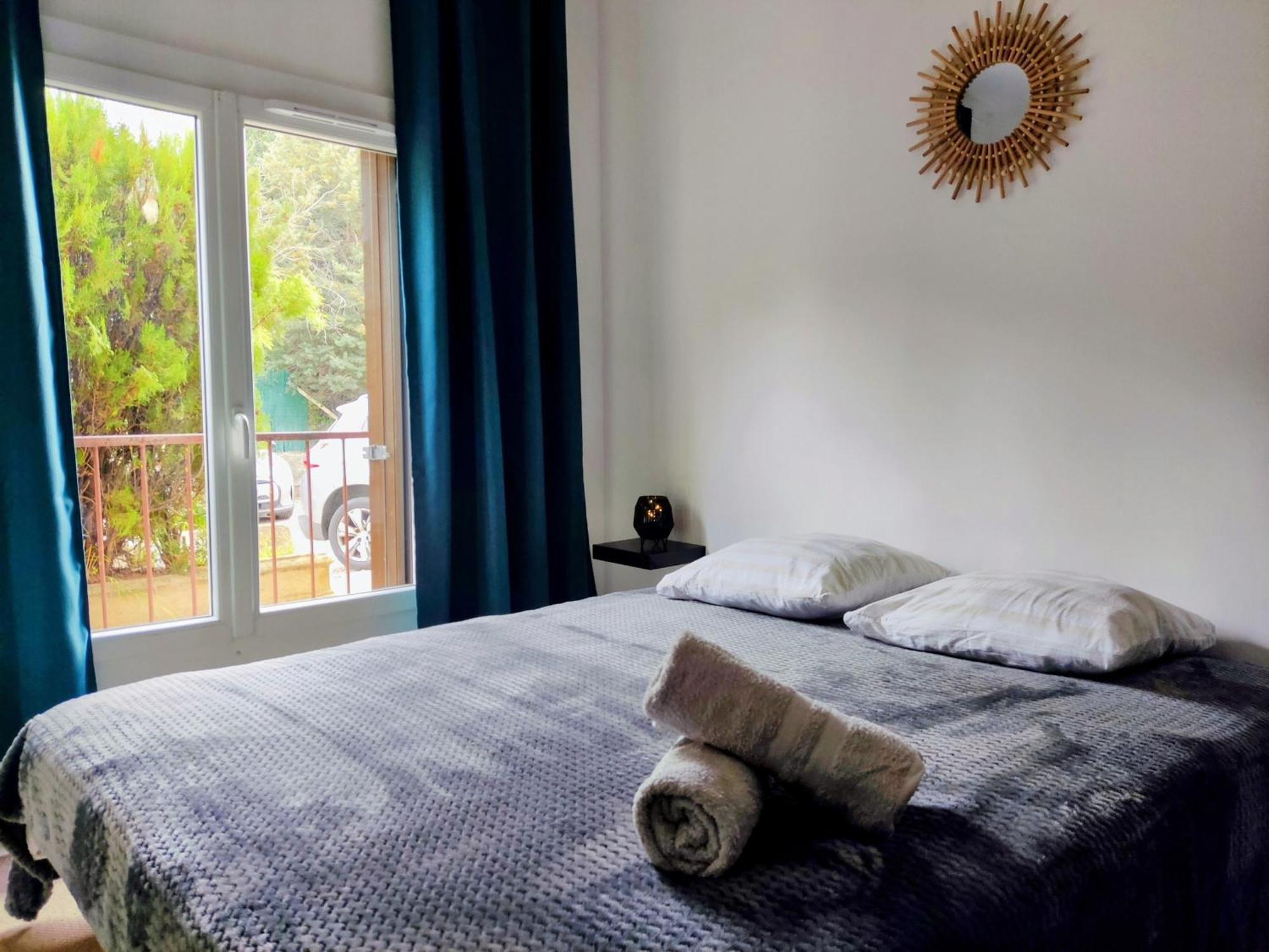 Provencal-Style Apartment Aix-en-Provence Bagian luar foto